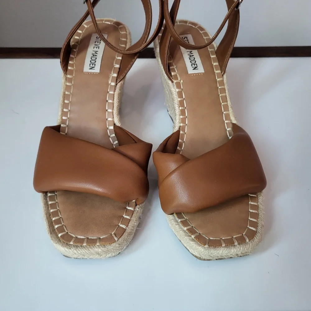 Steve Madden Gavin Espadrille Wedge Sandals.